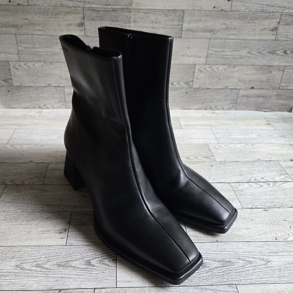 Vagabond Shoemakers Hedda Square Toe High Heel Boots - Picture 2 of 8